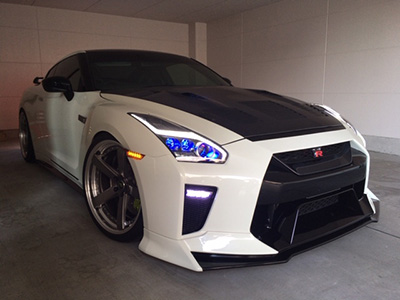 R35 GT-R　ライト加工